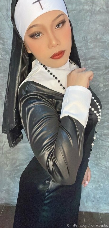 Lionacosplay