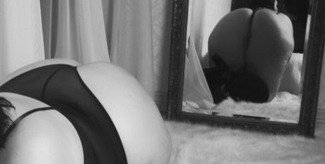 Curvyausqueen  nude leaked OnlyFans photo