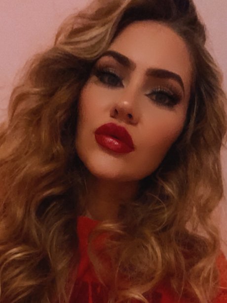 Naughty Video Call Queen 