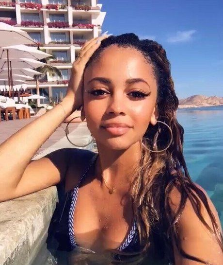 Vanessa Morgan