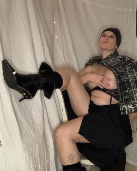 Albtraumaufzweibeinen