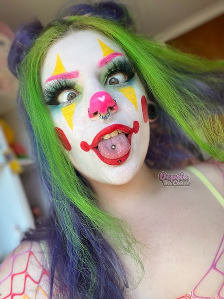 Oopsie The Clown 