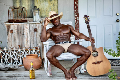 Danielshoneyeteasers