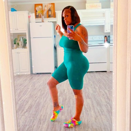 Yaya  nude leaked OnlyFans photo