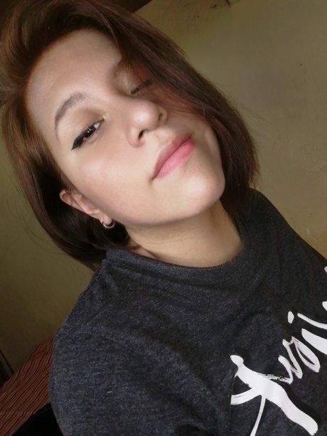 Alessa Big Ass Customvcsqu1rts