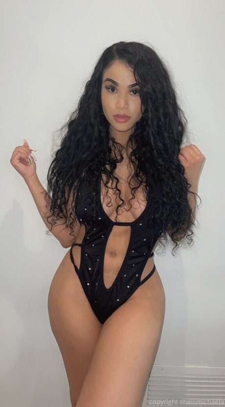 Sheismichaela