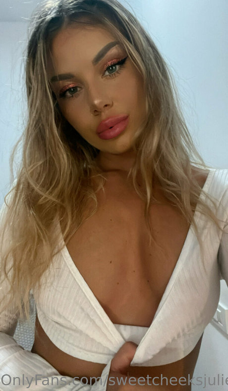 Sweetcheeksjuliefree