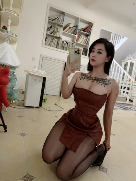 Zhang Heyu  nude leaked OnlyFans photo