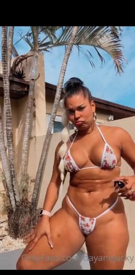 Mulher Jaca Dayanejacky