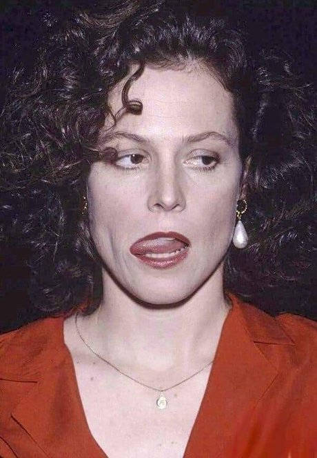 Sigourney Weaver