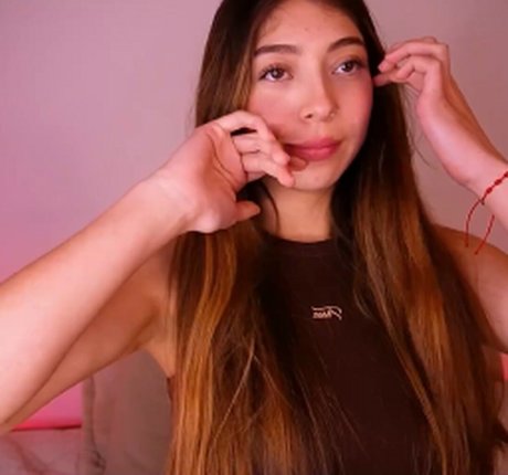 Cam Girls Feet Content