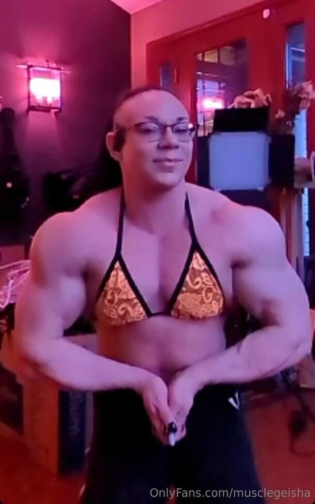 Musclegeisha