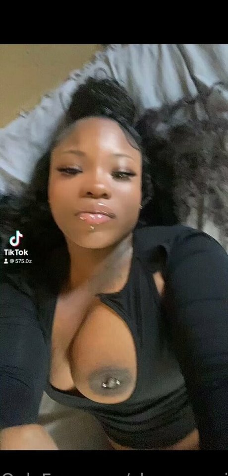 Chynamarie76