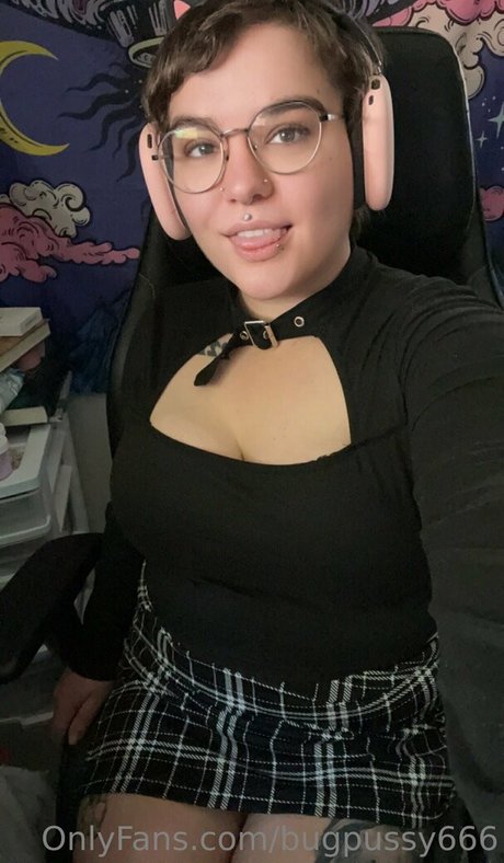 Bugpussy666