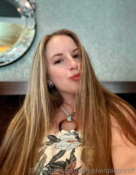 Porcelainpiggiesff