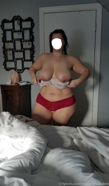 Myprettywifesfeet