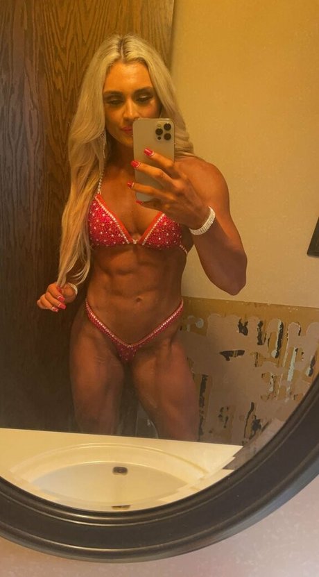 Tiffany Stratton Wwe