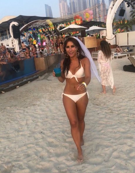 Tv Shopping Presenters