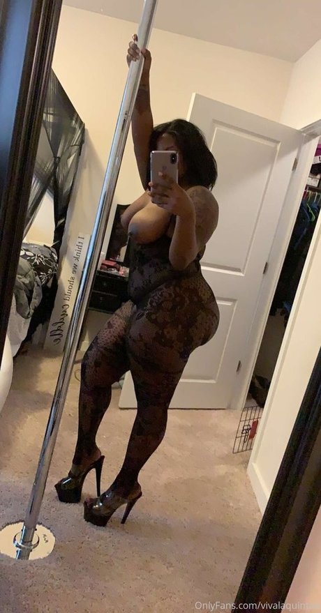 Vivalaquintaa  nude leaked OnlyFans photo