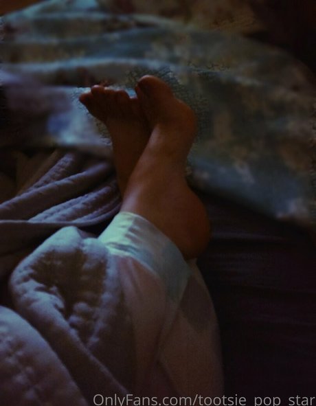 Tootsiepopstarr