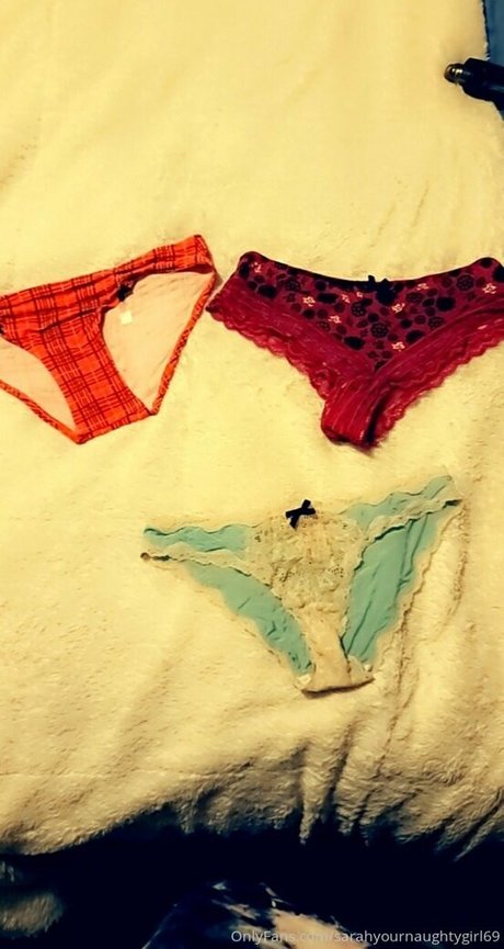 Sarahyournaughtygirl69