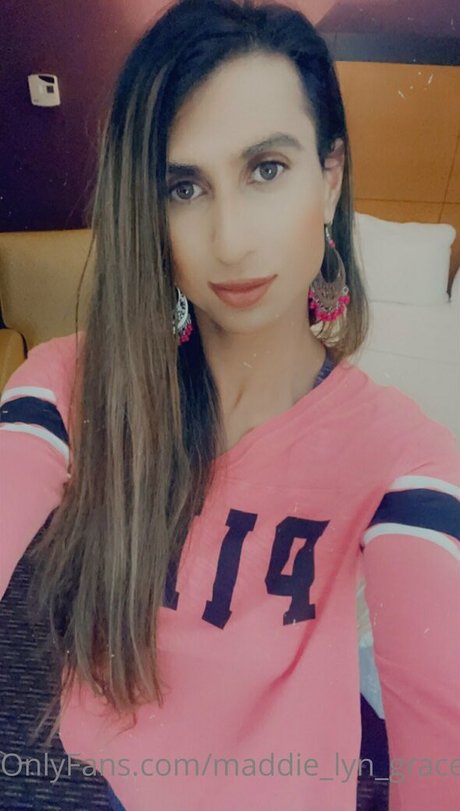 Maddielyngrace