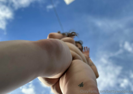 Bettywoopxxx
