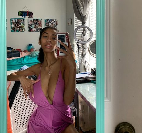 Kira Imani  nude leaked OnlyFans photo