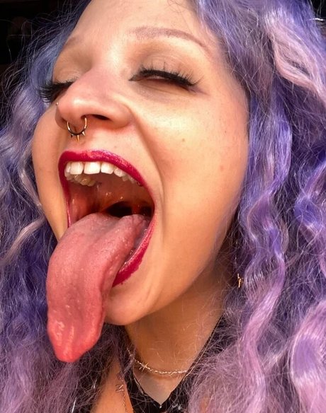 Long Tongue Fetish