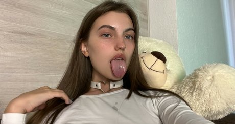 Long Tongue Fetish