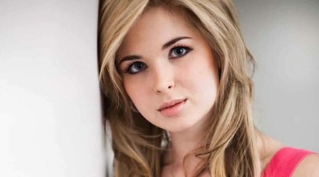 Kirsten Prout