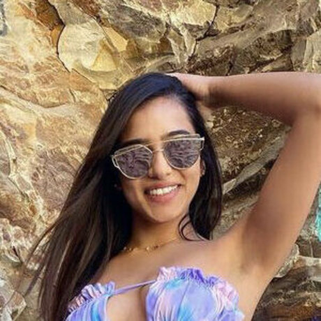 Simranrij  nude leaked OnlyFans photo