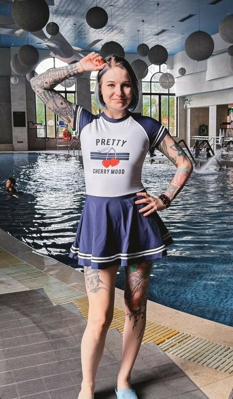 Weronika Truszczynska