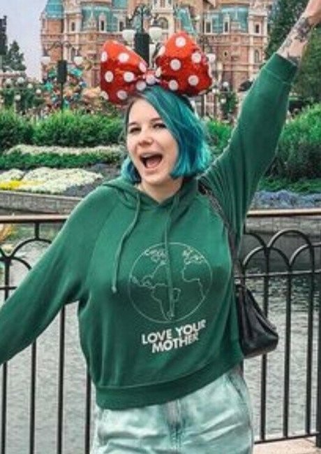 Weronika Truszczynska