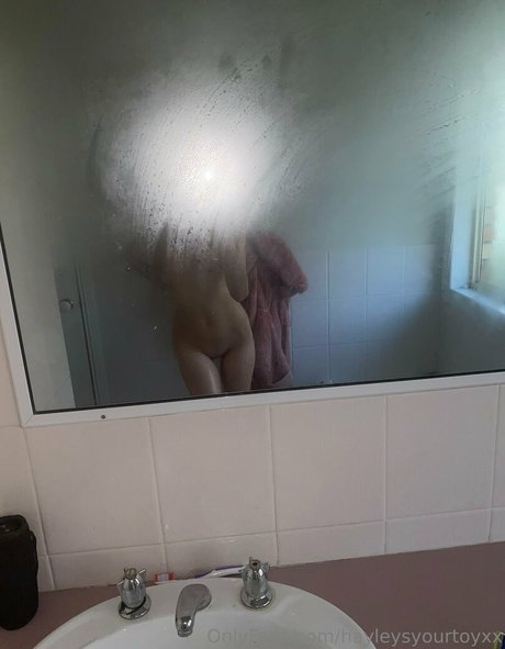 Hayleysyourtoyxx