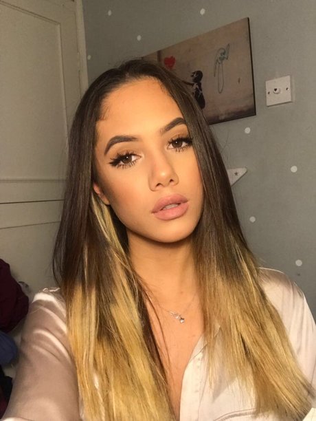 Saoirse Alicia Behzadi