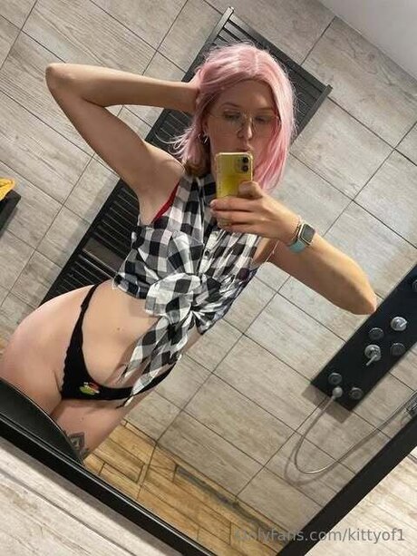 Kittyof1