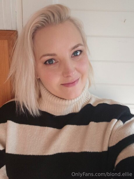 Blond Ellie