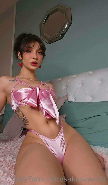 Sakurawaifu