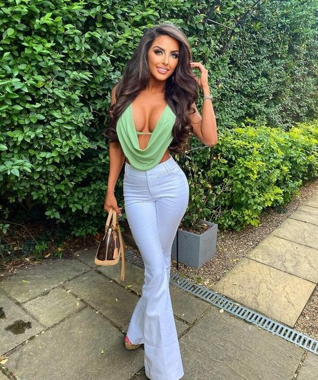 Kayleigh Rose Dematos