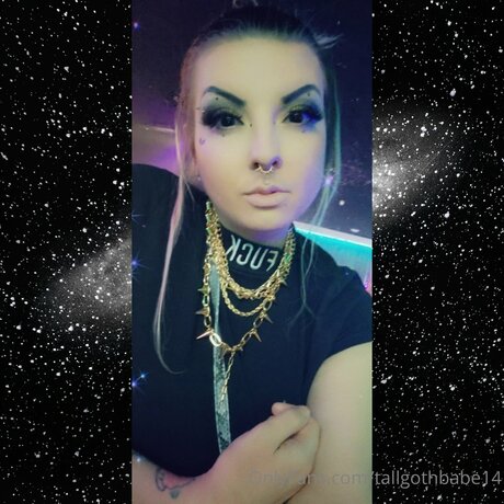 Tallgothbabe14