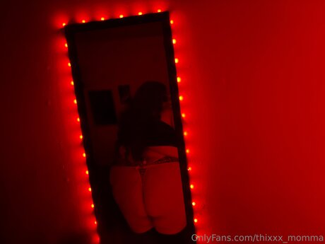 Thixxx Momma