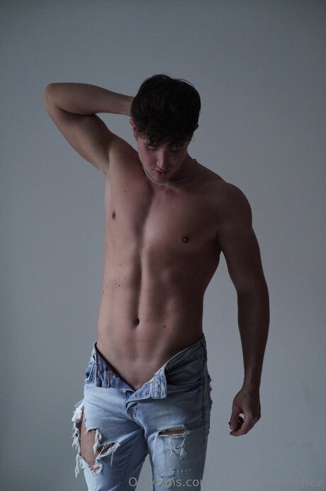 Christianlevine Straight