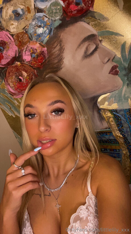 Littlelily Xxx