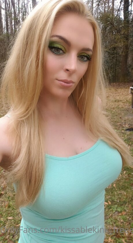 Kissablekink Freee