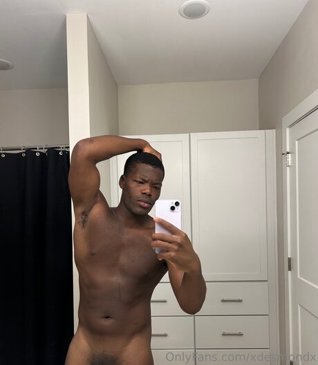 Xdesmondx  nude leaked OnlyFans photo