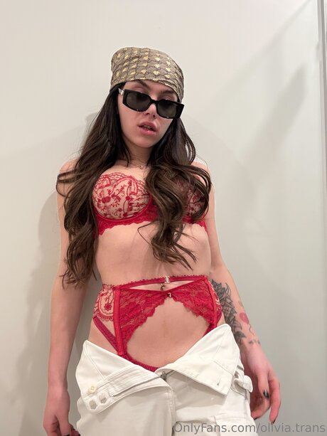 Olivia Trans