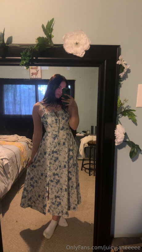Juicyjaneeeee
