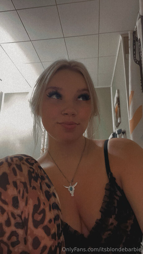 Itsblondebarbie