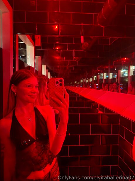 Elvitaballerina07